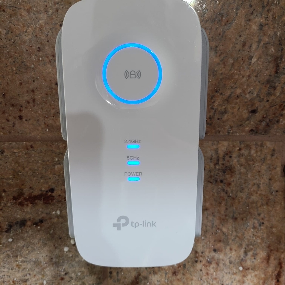 TP-Link extender AC2600